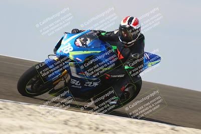 media/Nov-02-2025-Lets Ride (Sun) [[f7a3caa734]]/B Group/1120am (Turn 2 Inside)/